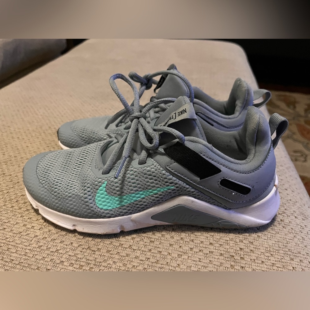 Nike women’s shoes